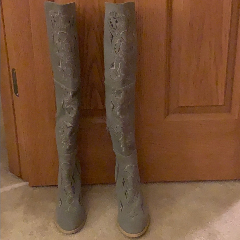 Boho gray over the knee boots size 8